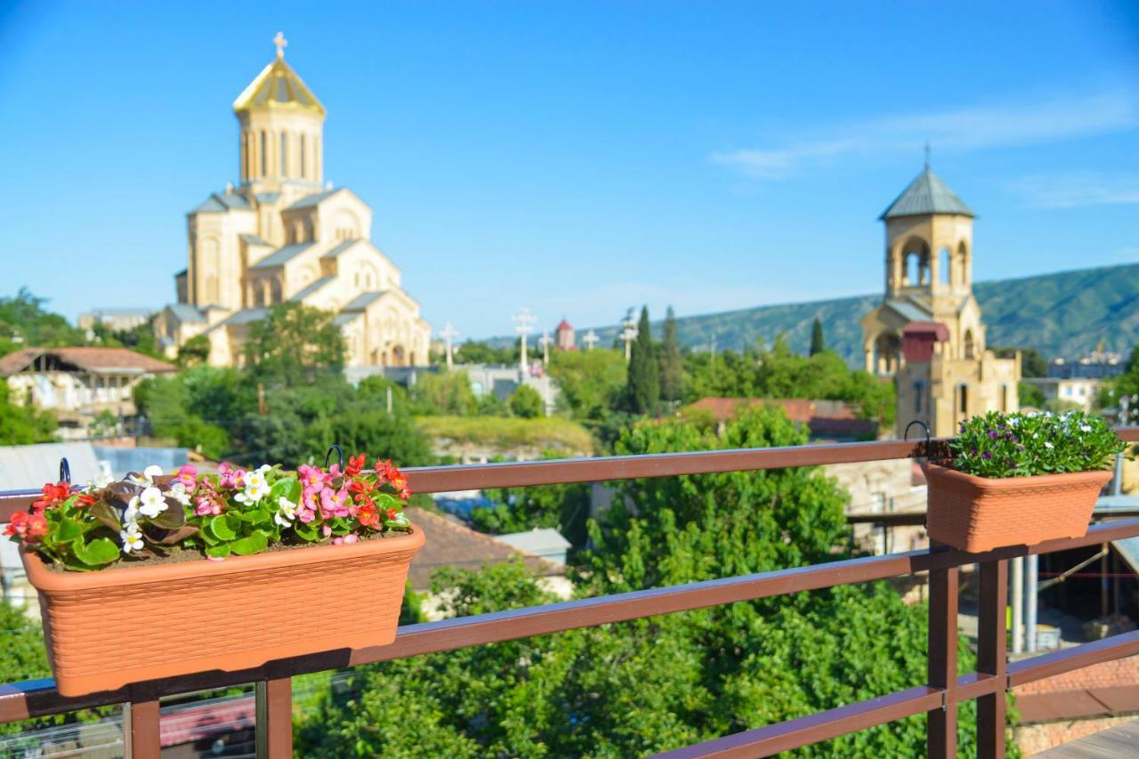 Hotel Livin Tbilisi Eksteriør billede